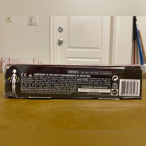 Ever After High Apple White Way Too Wonderland 12” doll. Collectible NWT NRFB - Picture 4 of 16